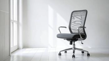 Praca stojąca – jakie krzesło/taboret zapewni komfort i ergonomię